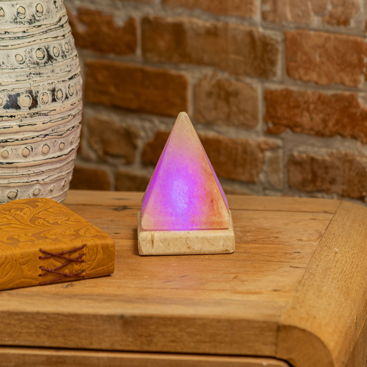 Lámpara de sal del Himalaya USB - 9 cm - luz de colores
