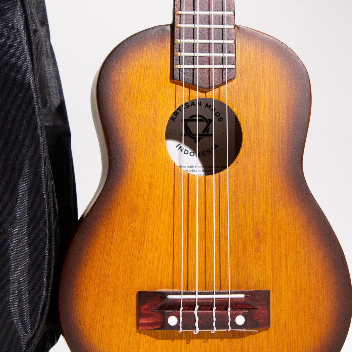 Ukelele artesanal sunburst naranja de 4 cuerdas, foto 6
