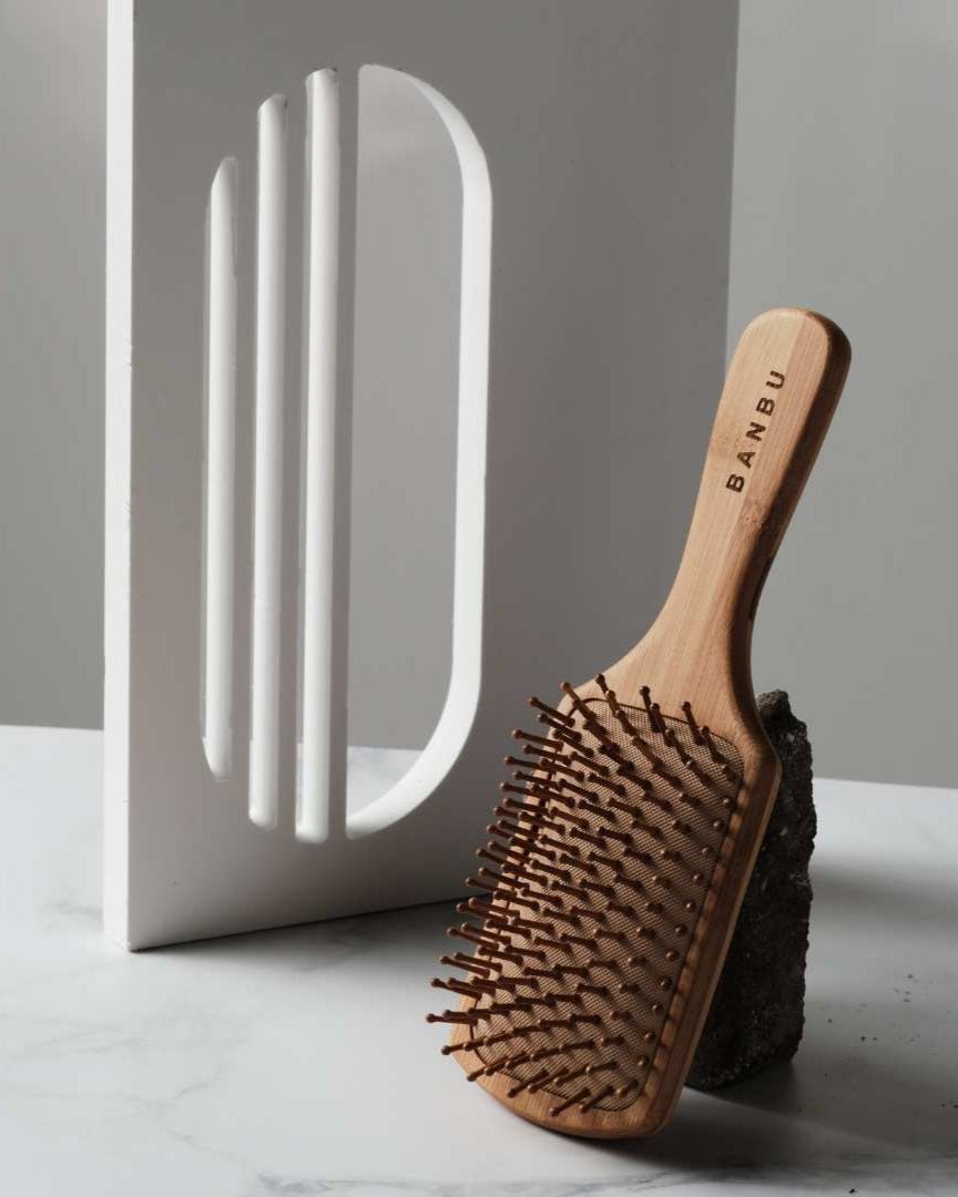 Cepillo de Madera para Cabello - Montber Professional Brand