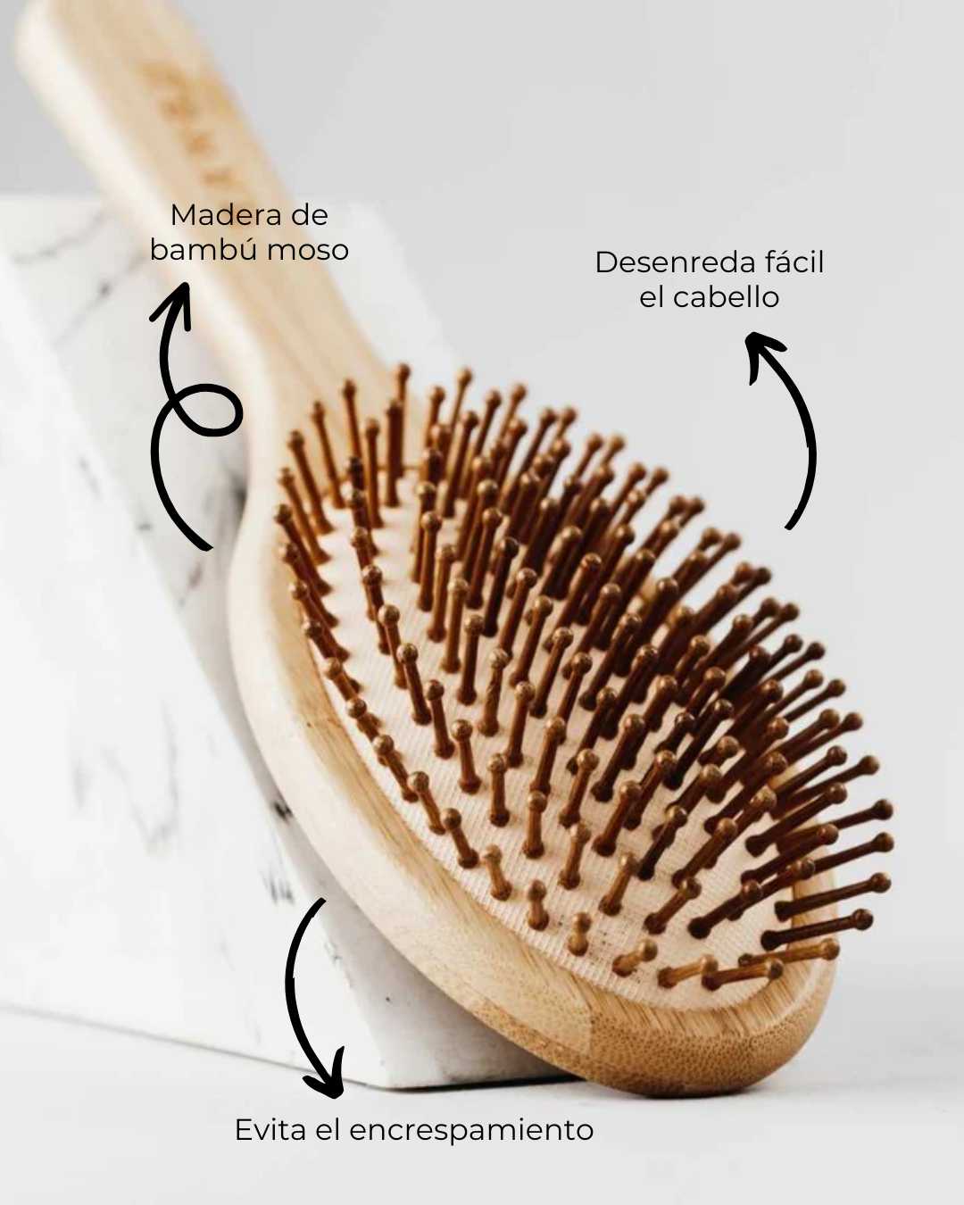 Cepillo de Madera para Cabello - Montber Professional Brand
