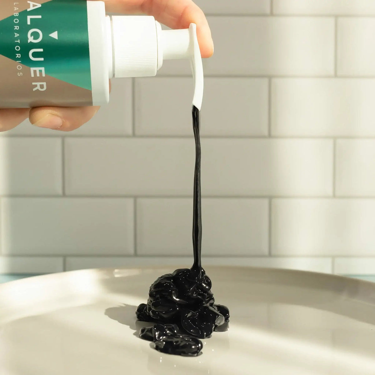 Mascarilla color Negro - Power Color - 275 ml - Montber Professional Brand