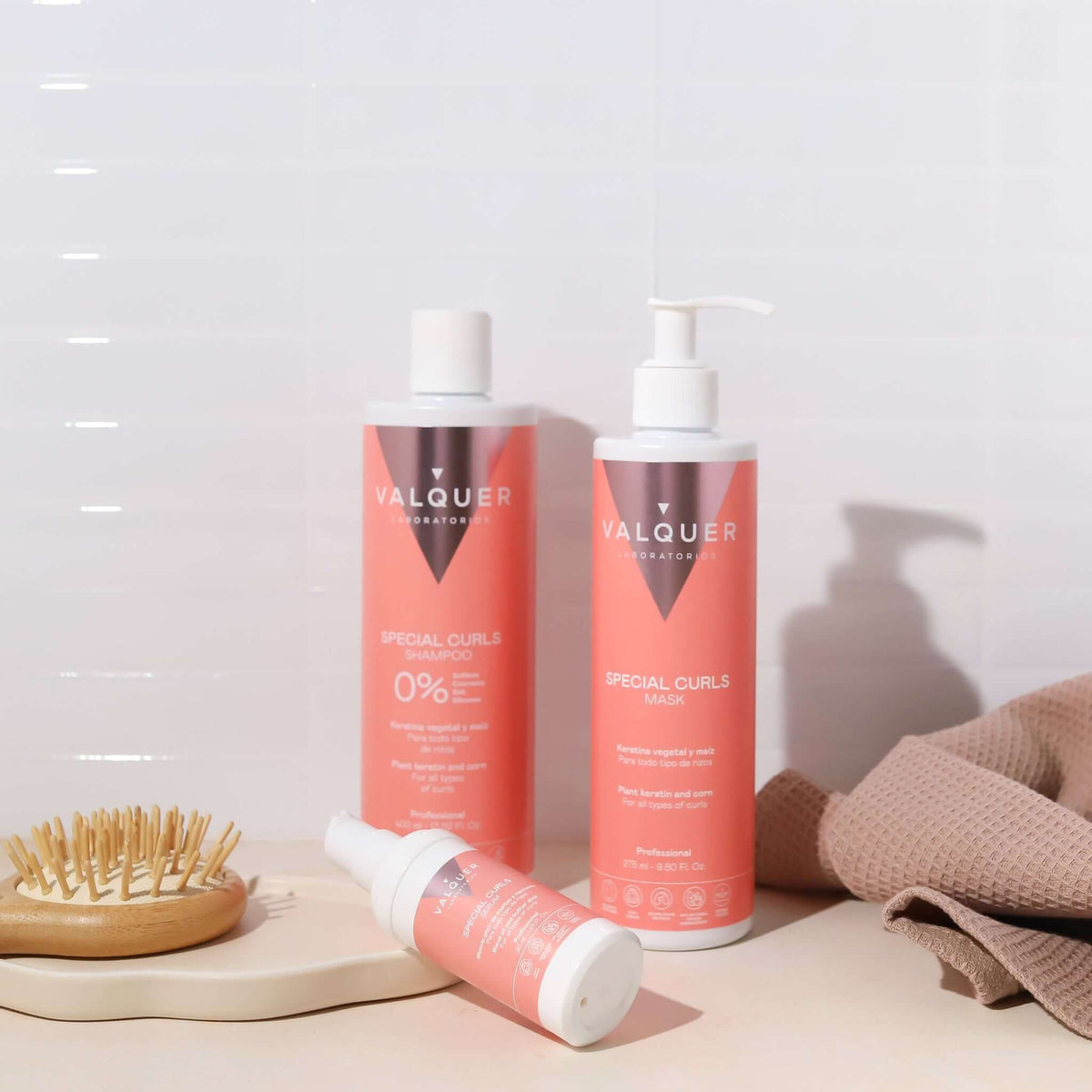 Pack curly Champú, mascarilla y serum para cabellos rizados - 720 ml - Montber Professional Brand