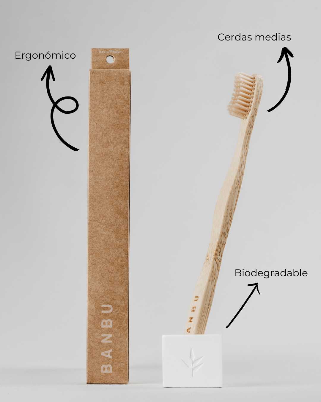 Cepillo de Dientes de Madera Cerdas Medias - Montber Professional Brand