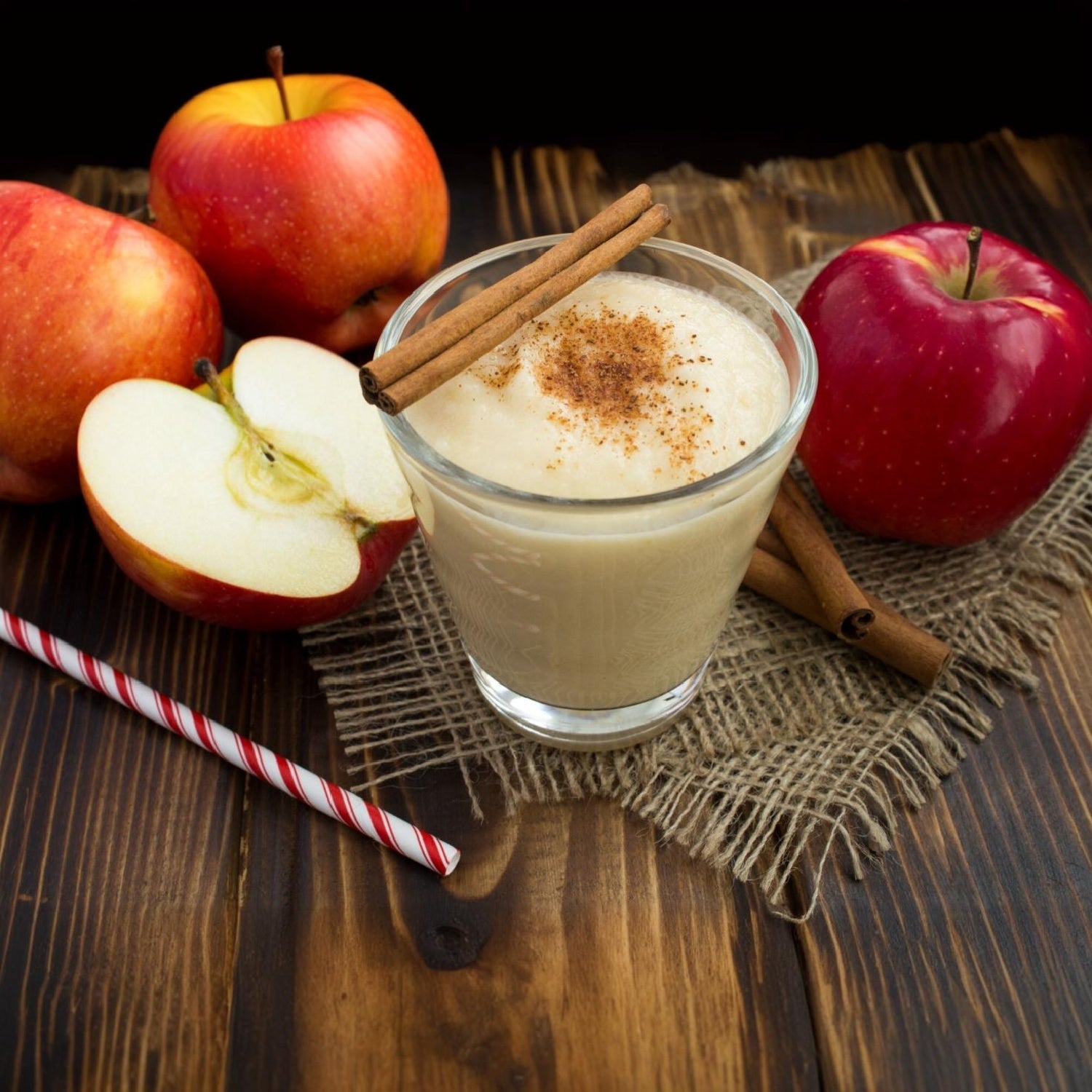 Batido de Manzana con Canela - Montber Professional Brand