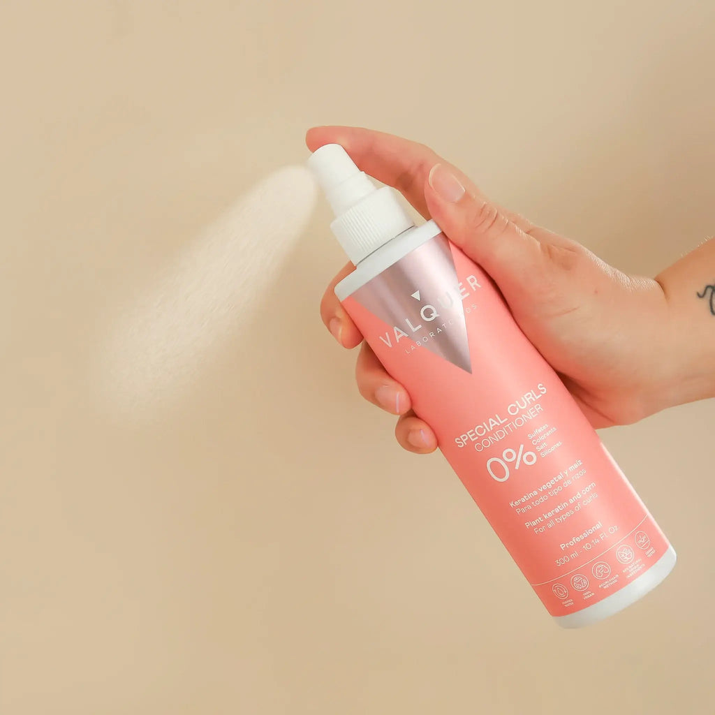 Acondicionador rizos apto para Método Curly (Sin Aclarado). Leave in - 300ml - Montber Professional Brand