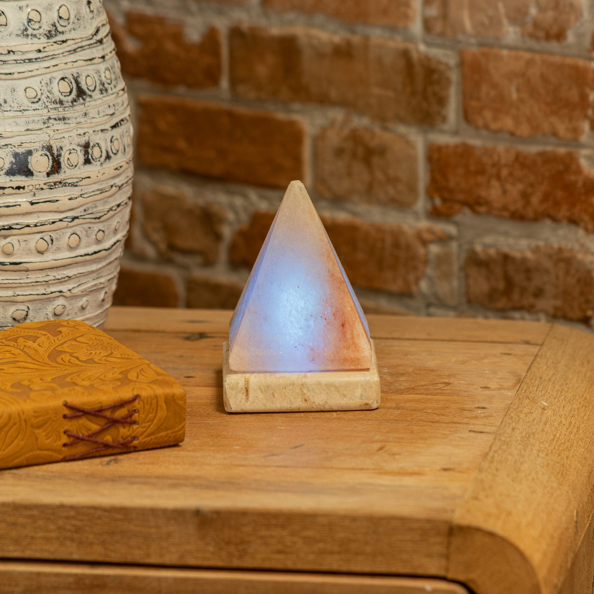 Lámpara de sal del Himalaya USB - 9 cm - luz de colores