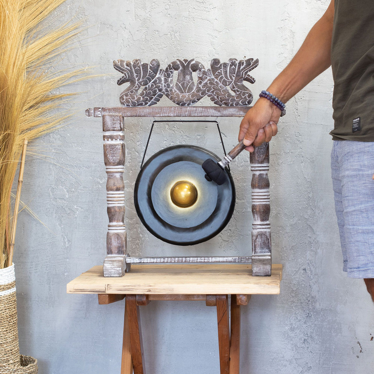 Gong de meditación de 25 cm negro con soporte de madera tallada, foto 13