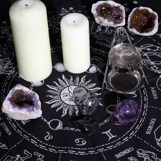 Mantel de altar esotérico con flecos - Horóscopo