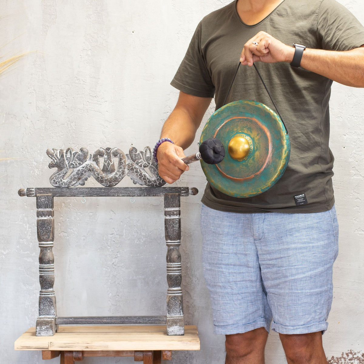 Gong de meditación de 25 cm verde envejecido con soporte de madera tallada, foto 2