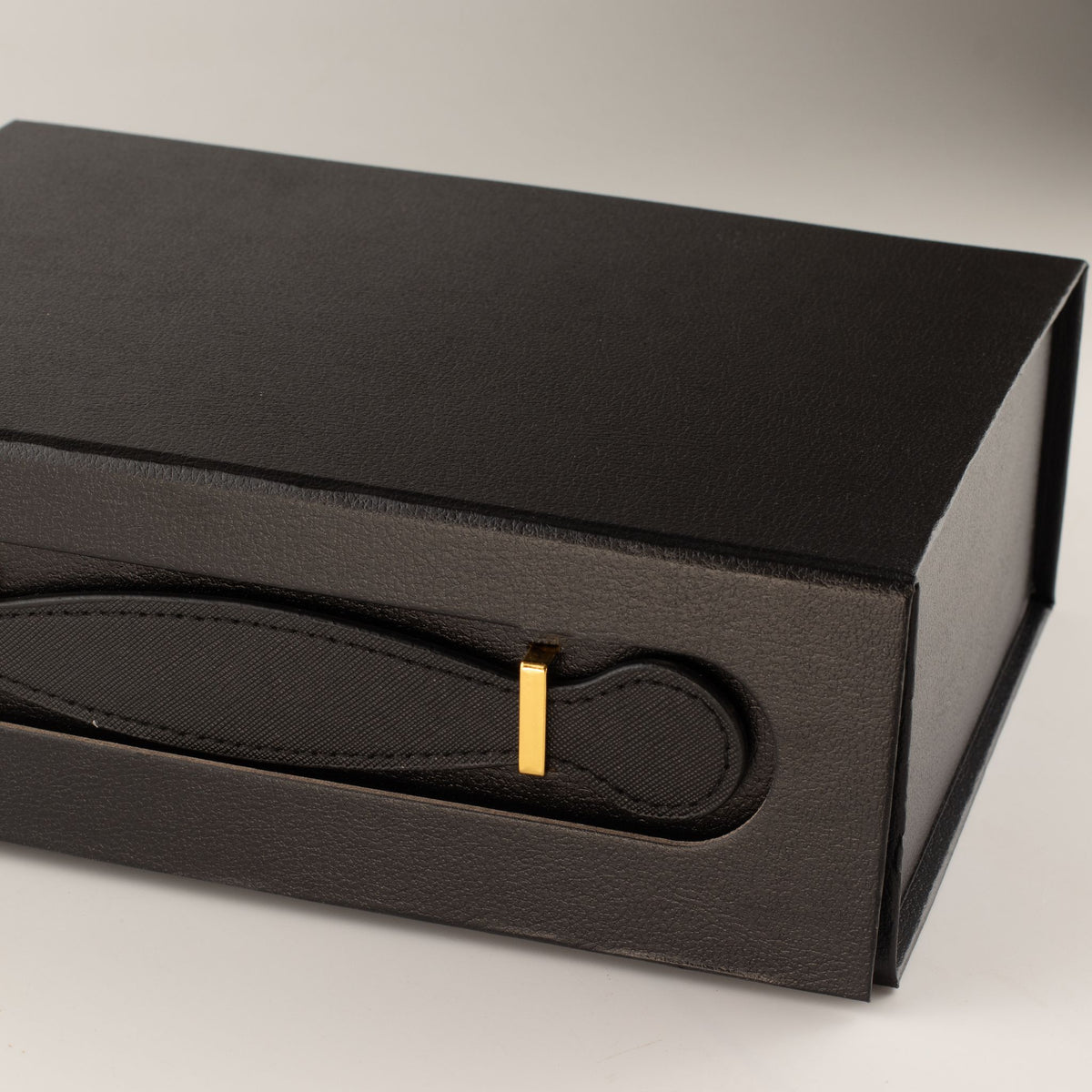 Caja cesta de regalo plegable - Negra 24 x 18,2 x 8 cm