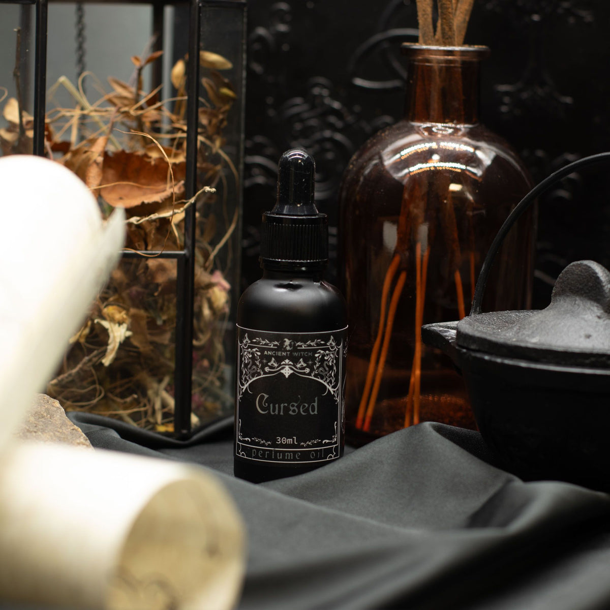 Aceite perfumado de bruja ancestral - Maldito