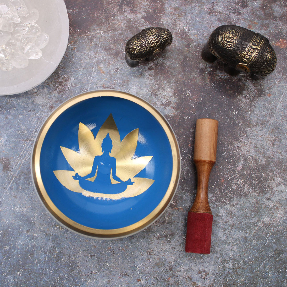 Set de cuenco tibetano grande blanco con posturas de yoga con mazo y cojín, foto 3
