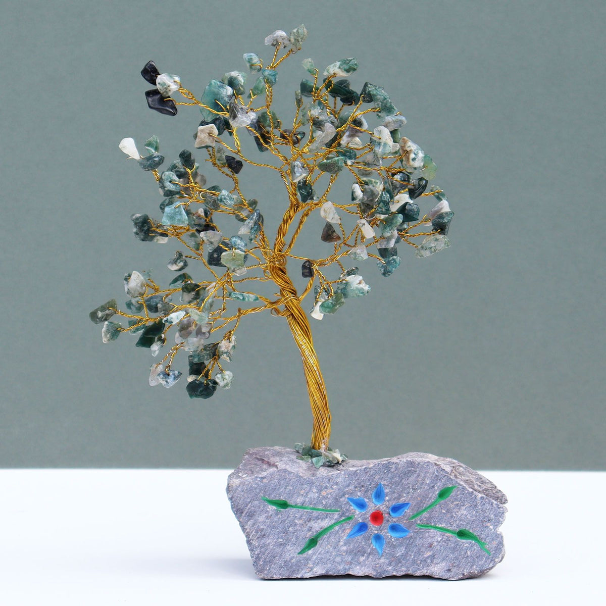 Árbol de gemas indio de ágata musgo con 160 piedras