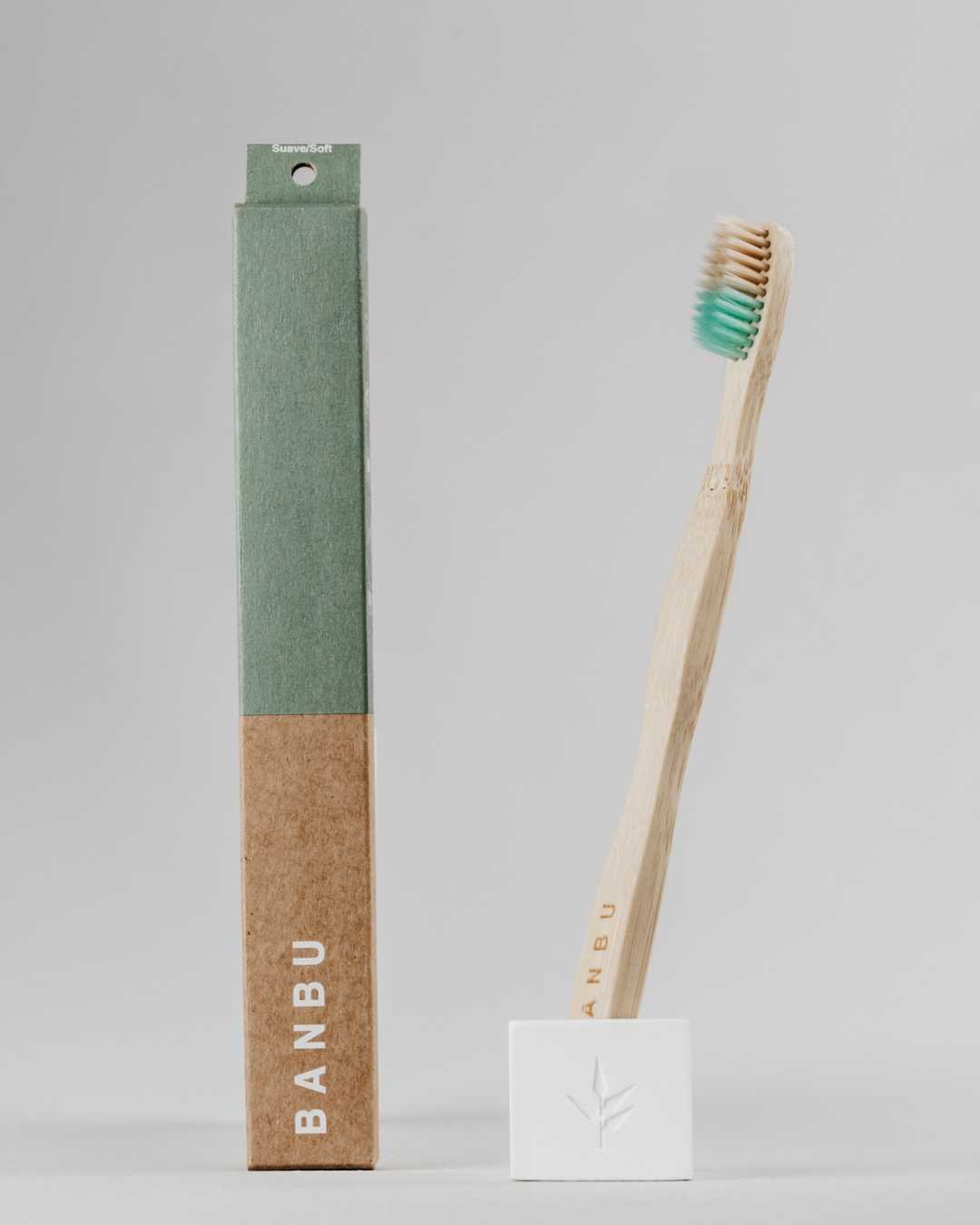 Cepillo de Dientes de Madera Cerdas Suaves - Montber Professional Brand