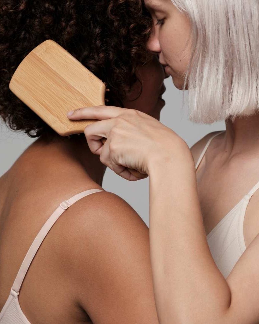 Cepillo de Madera para Cabello - Montber Professional Brand