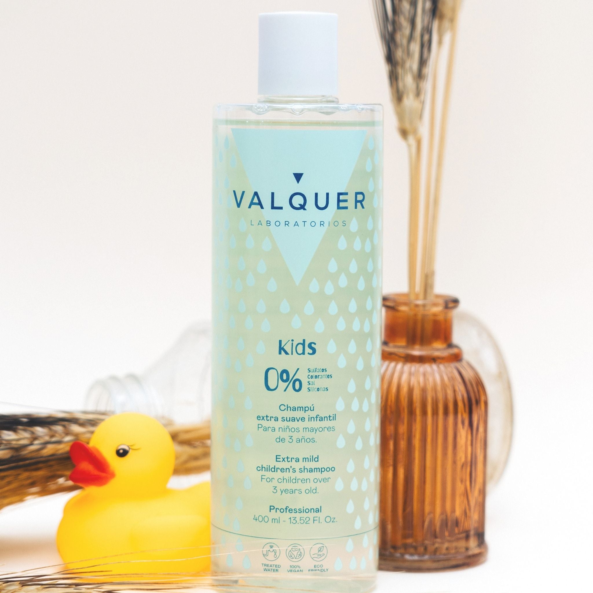 Champú para Niños (extra suave) con ingredientes naturales - 400ml - Montber Professional Brand