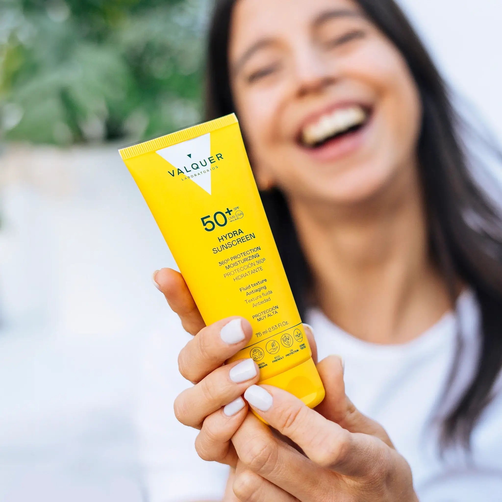 Crema Facial Hydra Sunscreen SPF 50+ Protección 360º Hidratante y Antiedad - 75 ml - Montber Professional Brand