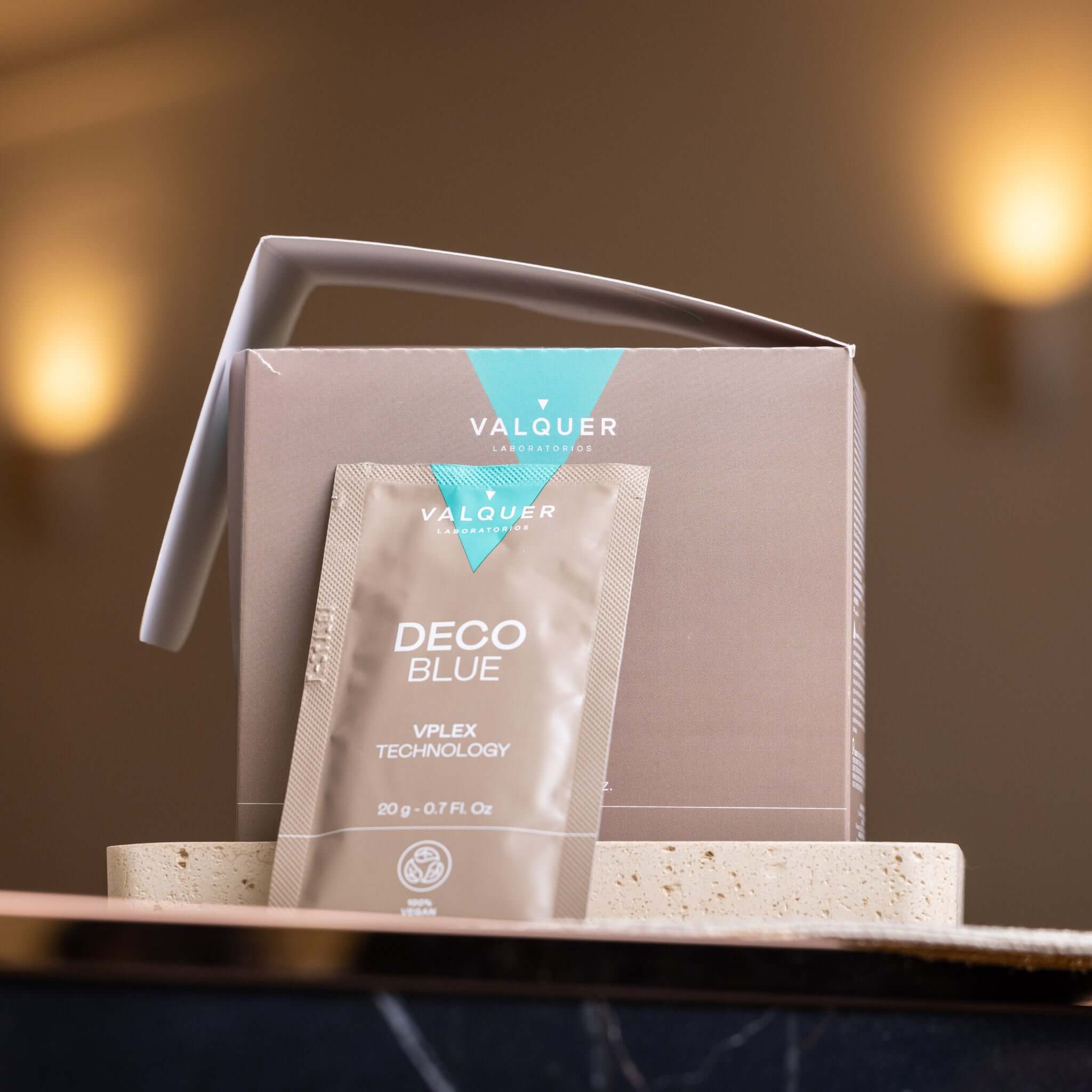 Decoblue Vplex Tecnology Polvos decolorantes - Montber Professional Brand
