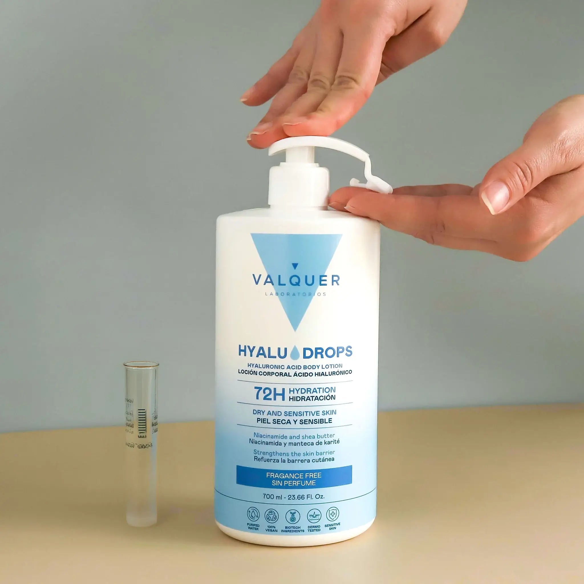 Hyaludrops Loción Corporal Sin Perfume – Hidratación 72H - 700 ml - Montber Professional Brand