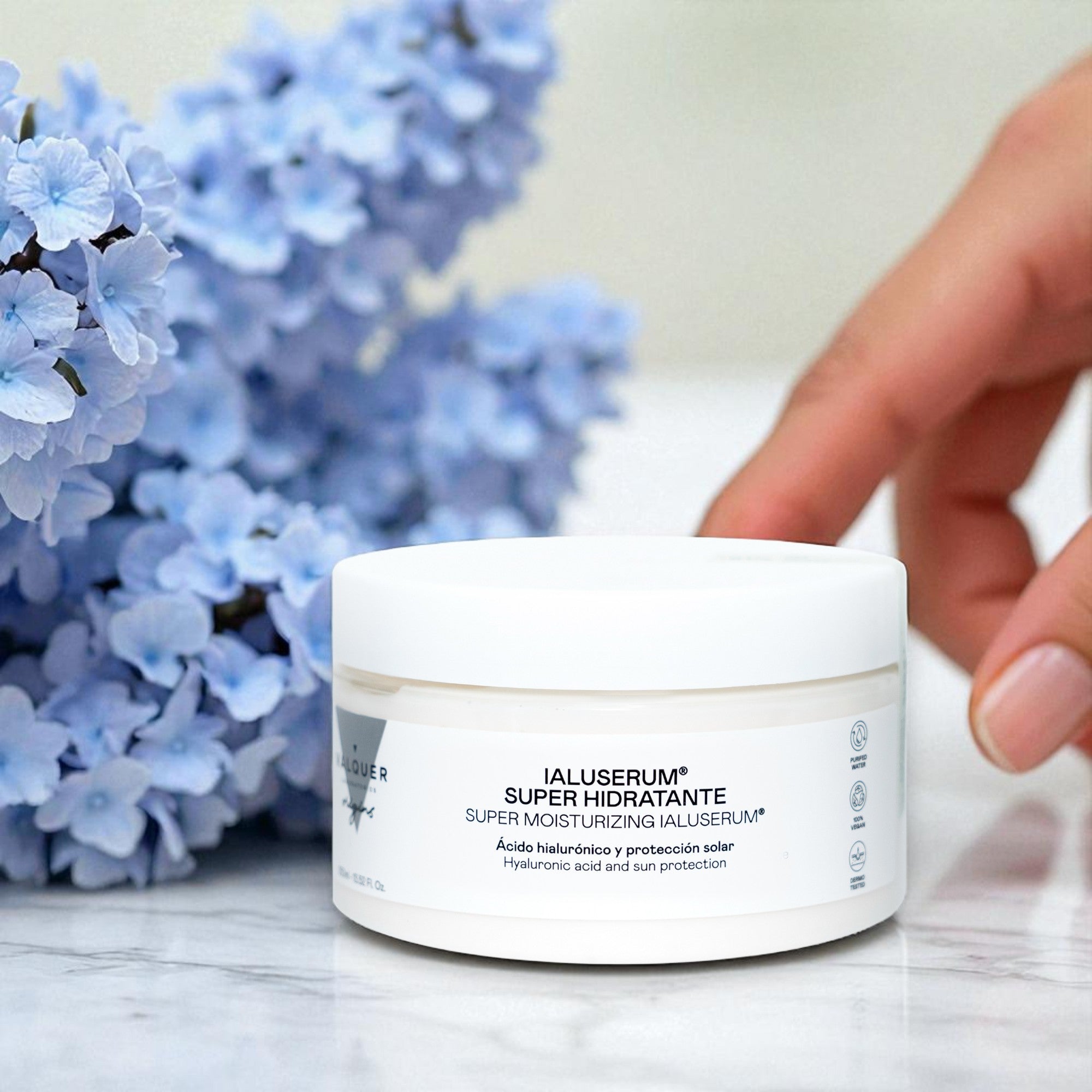 Ialuserum Facial Super - Hidratante – Hidratación Profunda con Ácido Hialurónico y Protección Solar - Montber Professional Brand