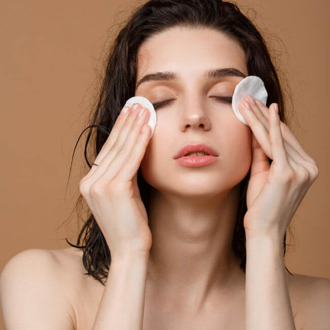 Leche facial limpiadora desensibiliante Pieles sensibles - 250 ml - Montber Professional Brand