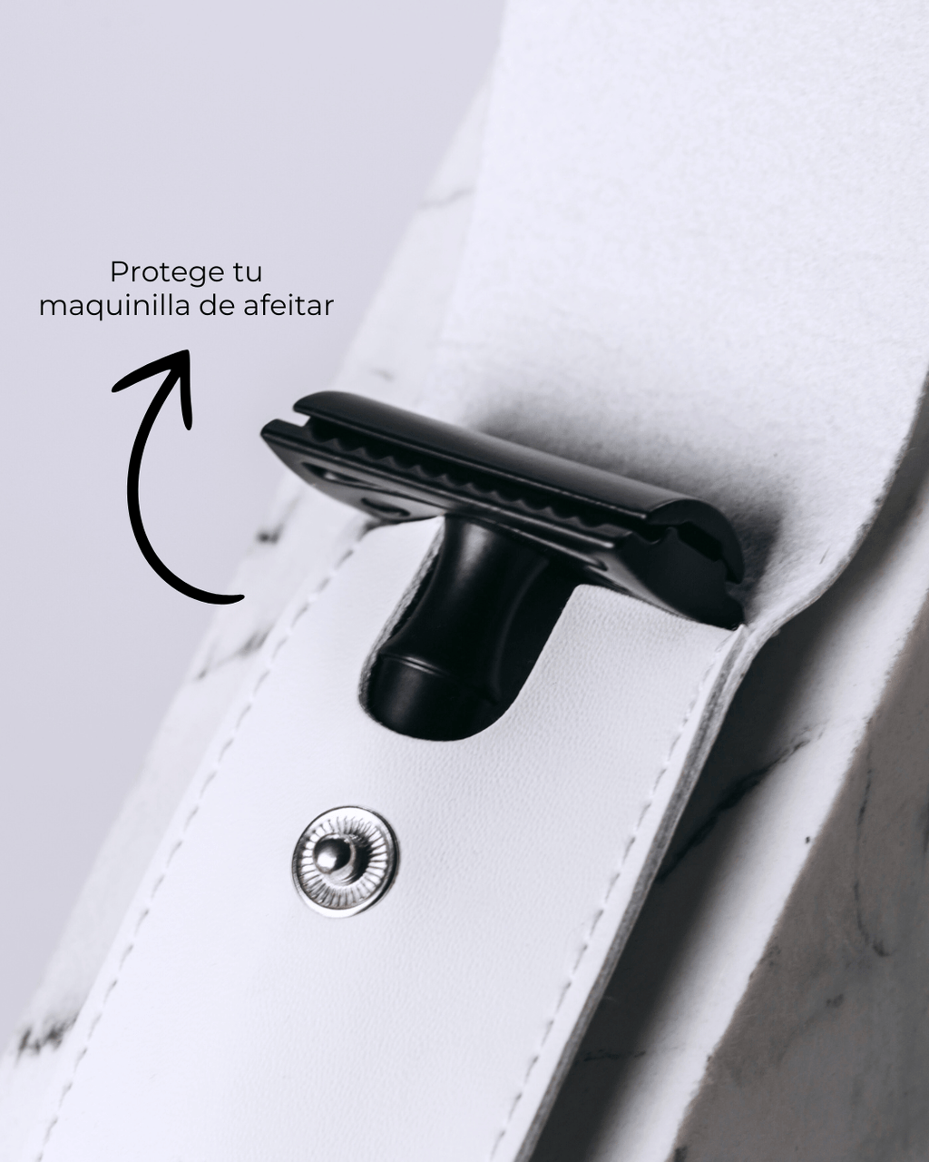 LIQUIDACIÓN Funda Maquinilla de Afeitar Blanca - Montber Professional Brand
