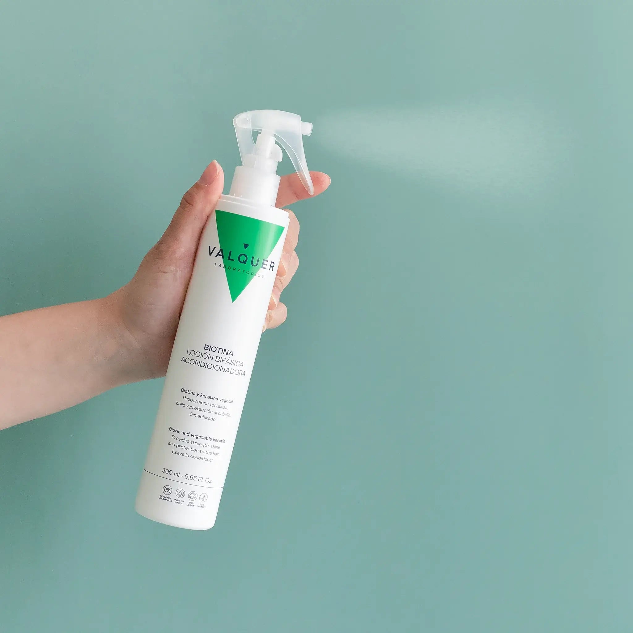 Loción bifásica capilar acondicionadora - 300 ml - Montber Professional Brand