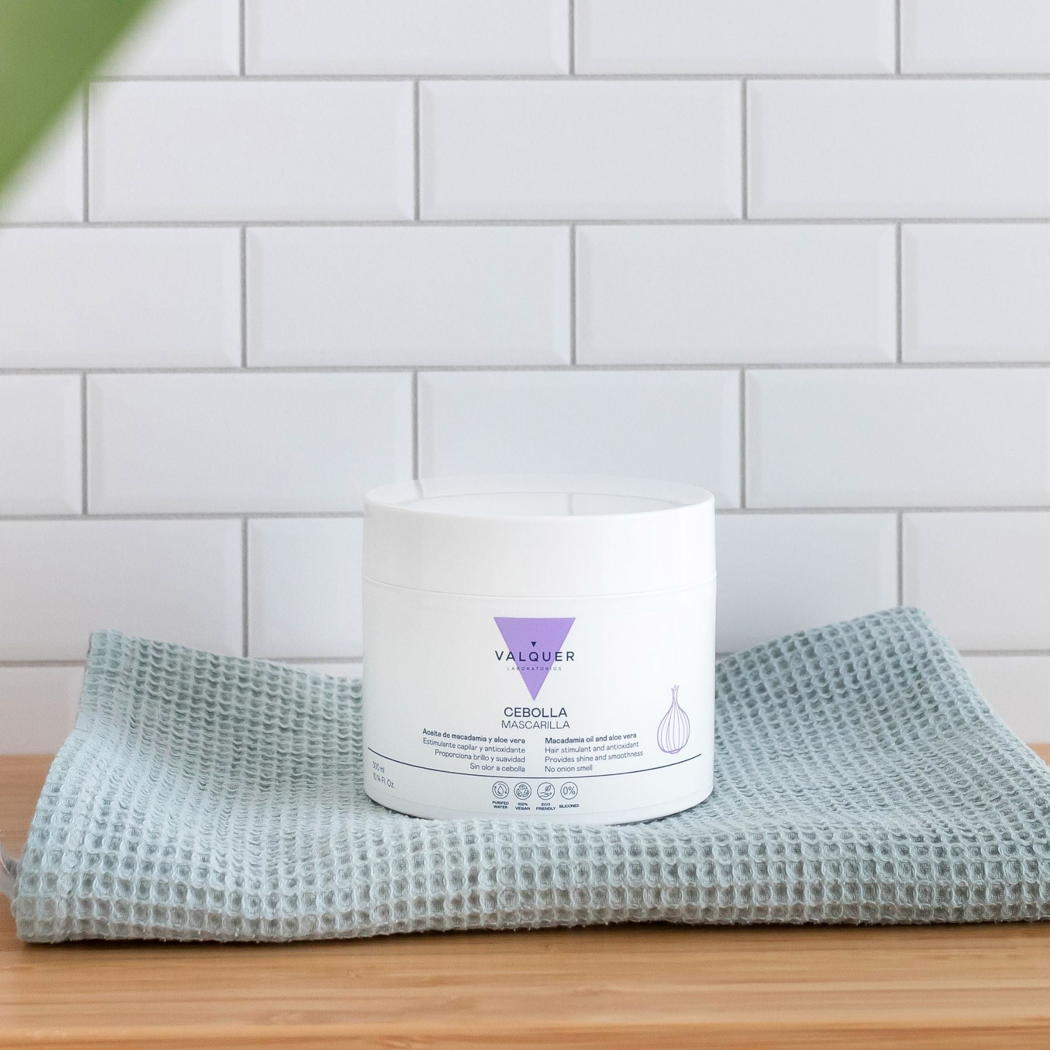 Mascarilla capilar de cebolla - 300 ml - Montber Professional Brand