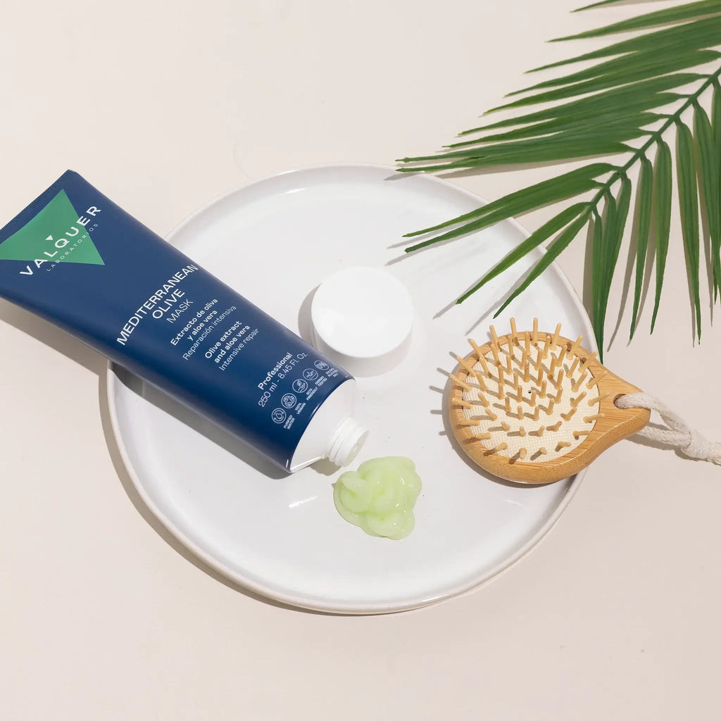 Mascarilla capilar de Oliva - Reparadora e Intensiva - Montber Professional Brand