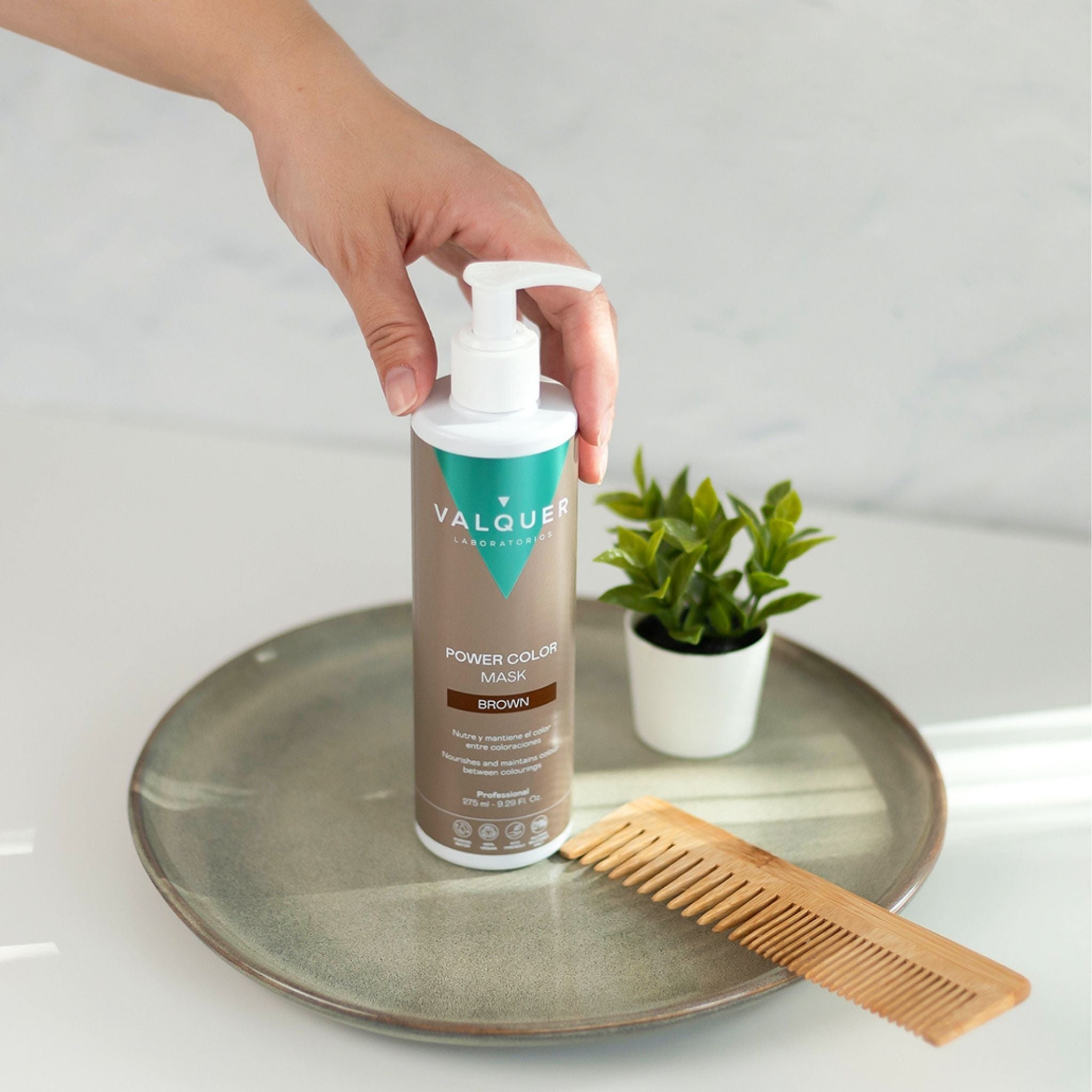 Mascarilla color Castaño - Power Color - 275 ml - Montber Professional Brand