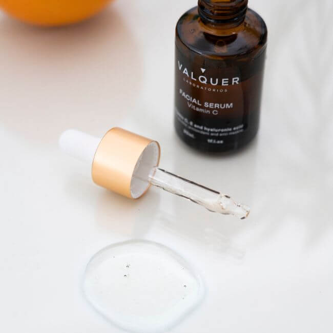 Pack Facial Vitamina C y Ácido Hialurónico - Serum 30 ml y Ampollas 5 x 2 ml - Montber Professional Brand