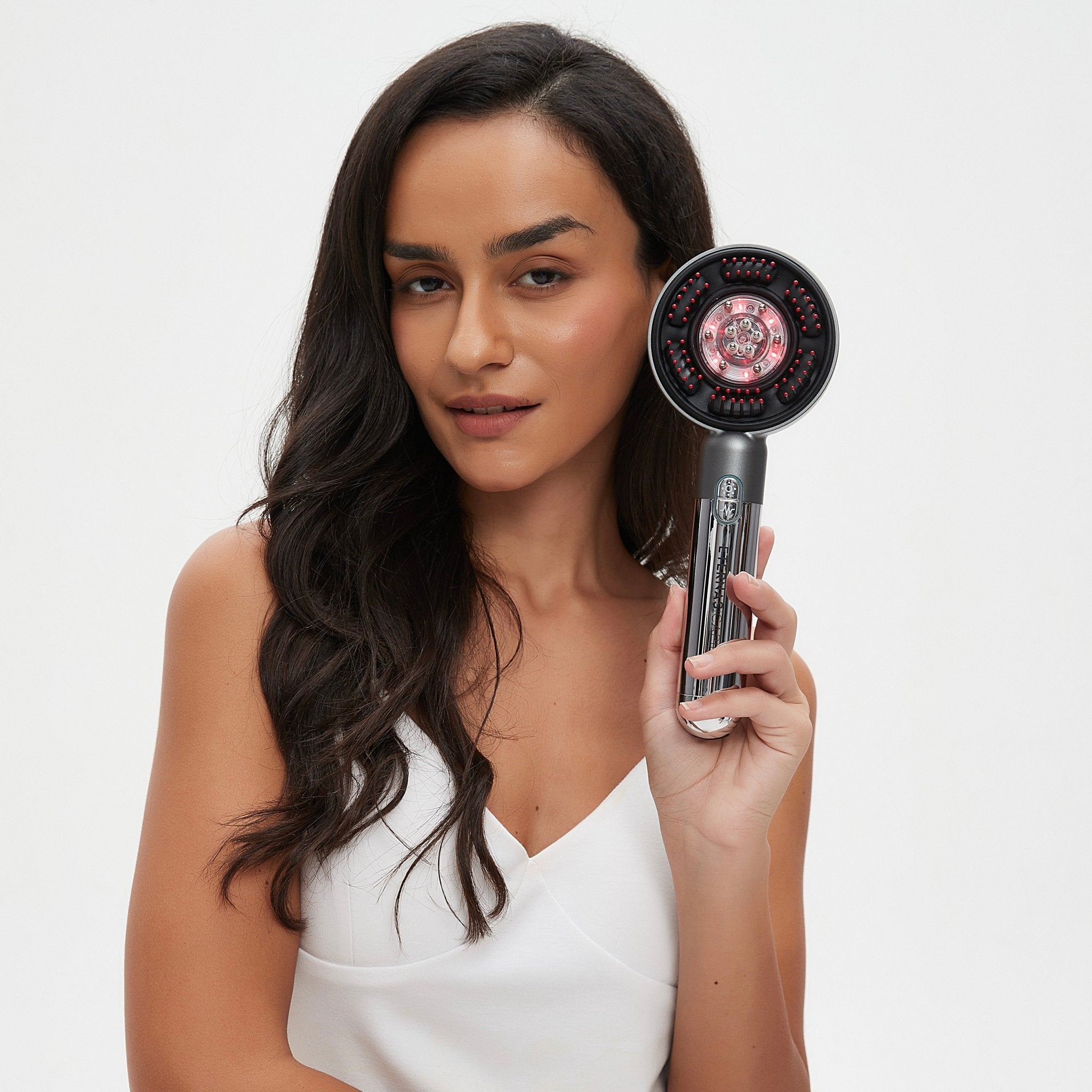 Peine Anticaída Capilar con Infrarroja y Microcorriente - Montber Professional Brand