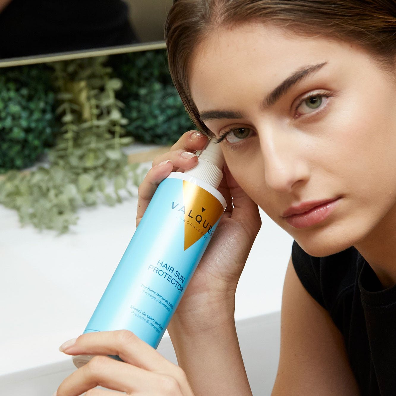 Protector solar capilar - 300 ml - Montber Professional Brand