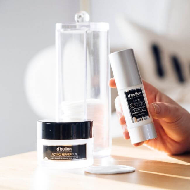 Sérum Contorno de Ojos y Labios – Acción Antiarrugas y Antioxidante - 30 ml - Montber Professional Brand