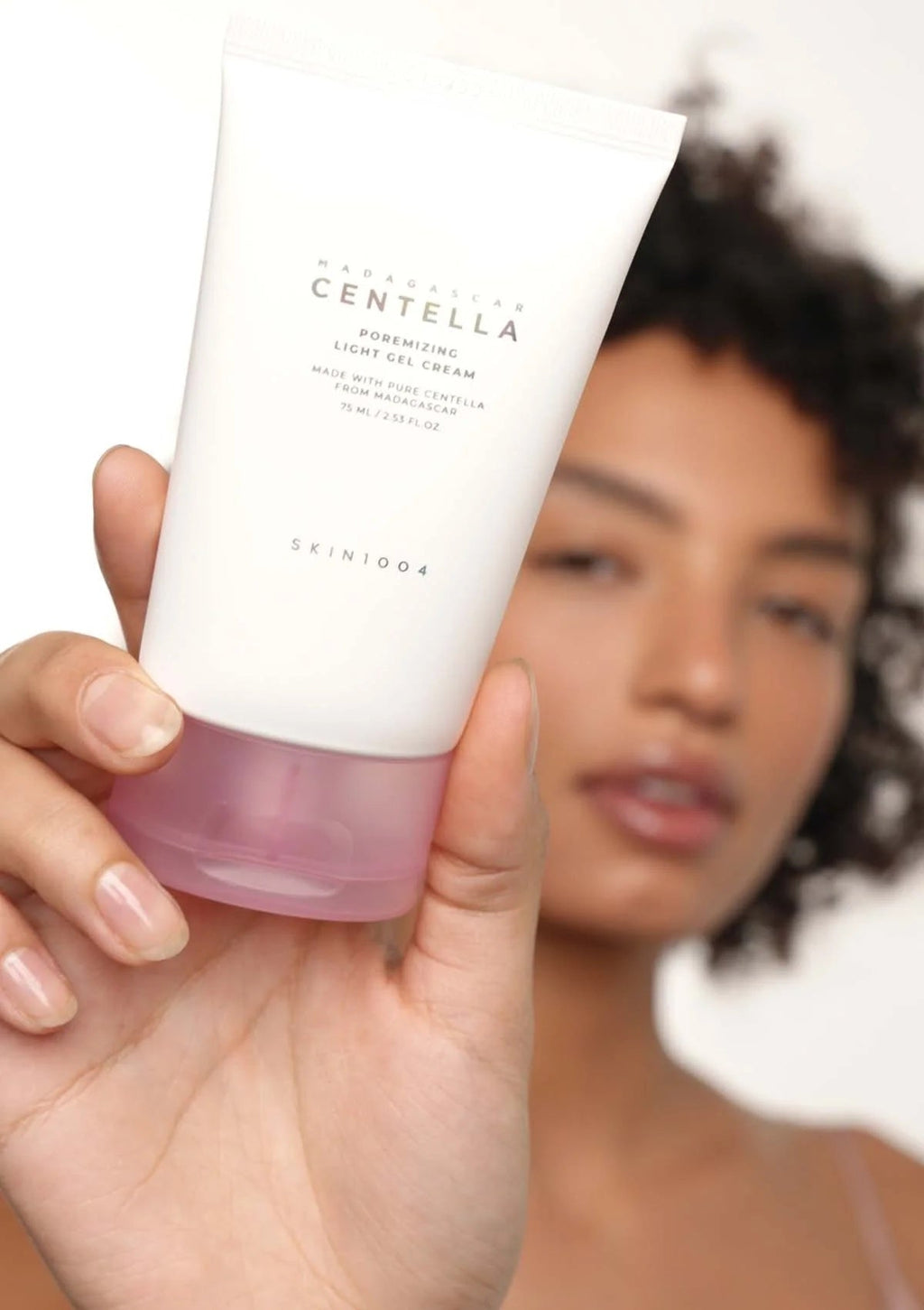 SKIN1004 – Centella Pore - Minimizing Gel Cream | Hidratante Ligera Purificante y Calmante - Montber Professional Brand