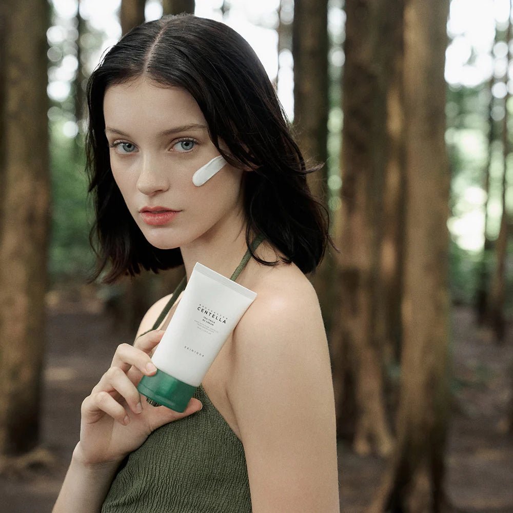 SKIN1004 Tea - Trica Crema Facial Calmante con Centella y Árbol de Té – Cuidado Antiacné para Piel Grasa o con Imperfecciones 75ml - Montber Professional Brand